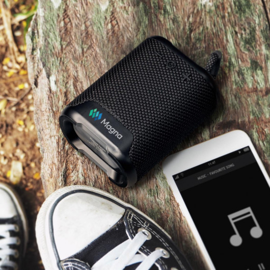 Magna Outdoor Bluetooth Speakers Lifestyle